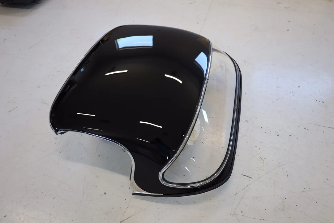 Parts & Memorabilia Bodywork - Image 5 of 15
