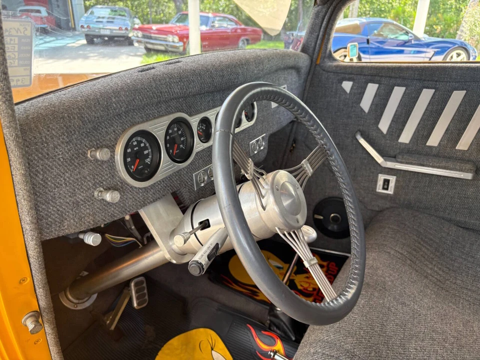 1933 Ford Model 18 & 40 - Image 24 of 31