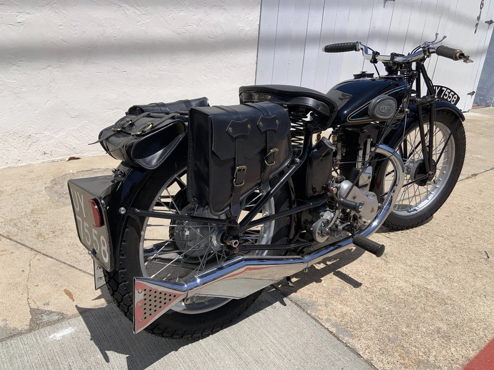 1930 Ariel Motorcycles - Image 2 of 11
