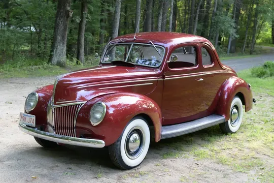 1939 Ford Deluxe Coupe