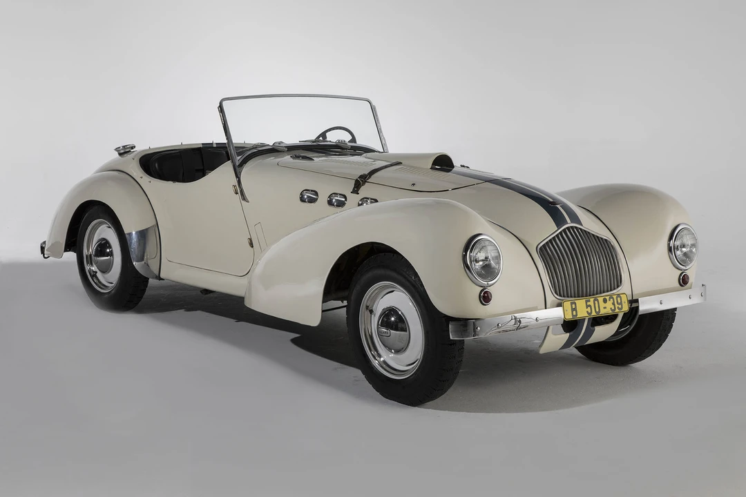 1952 Allard - Image 2 of 31