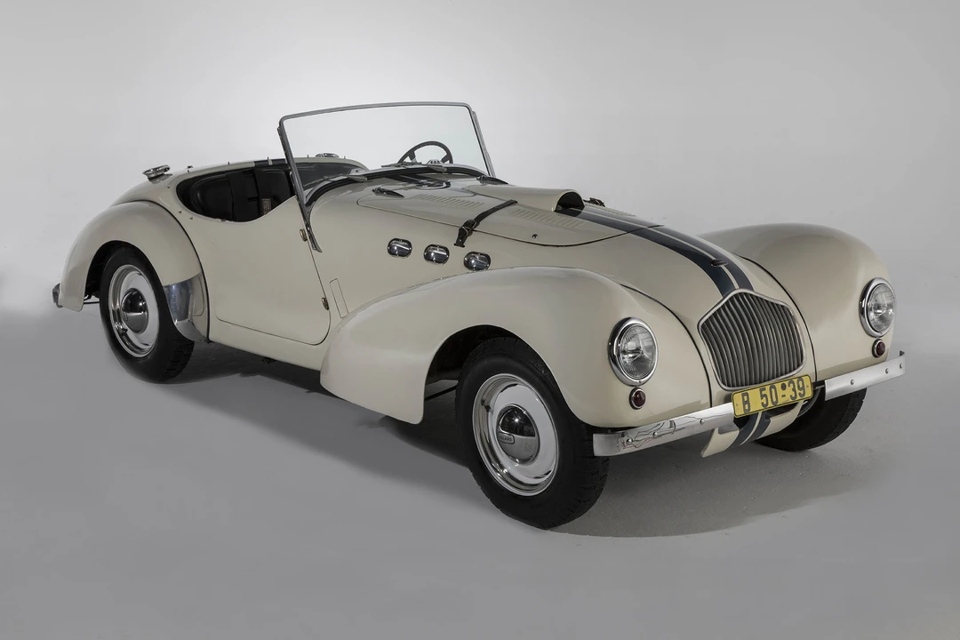 1952 Allard - Image 8 of 31