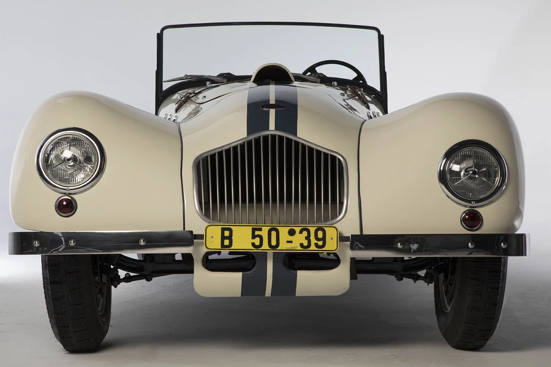 1952 Allard - Image 9 of 31