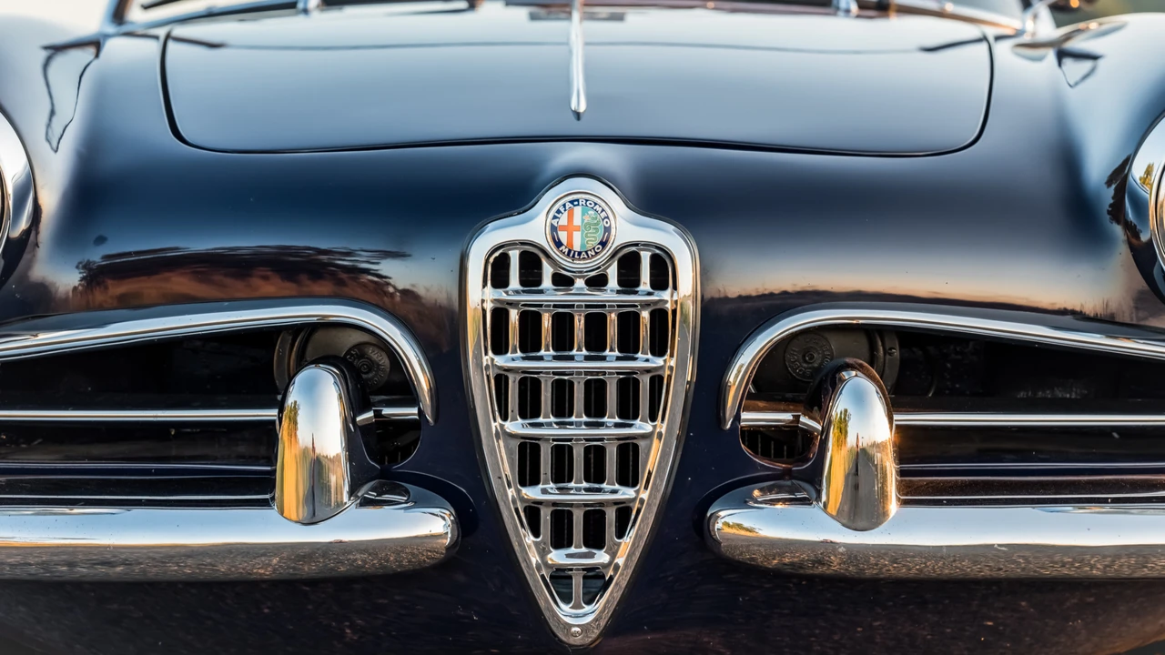 1956 Alfa Romeo Giulietta - Image 26 of 31