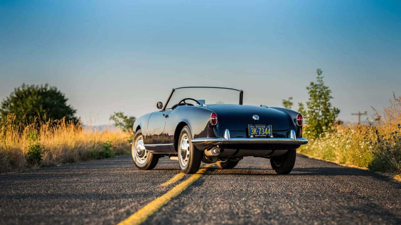 1956 Alfa Romeo Giulietta - Image 11 of 31