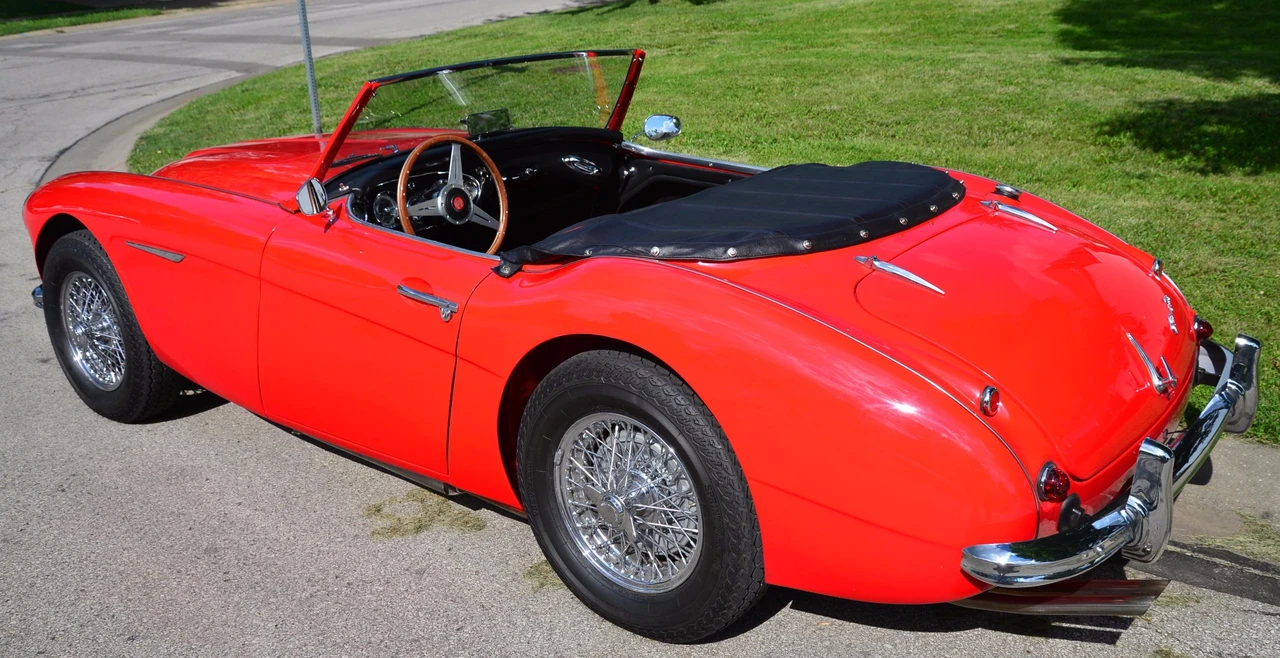 1957 Austin-Healey 100-6 - Image 5 of 31