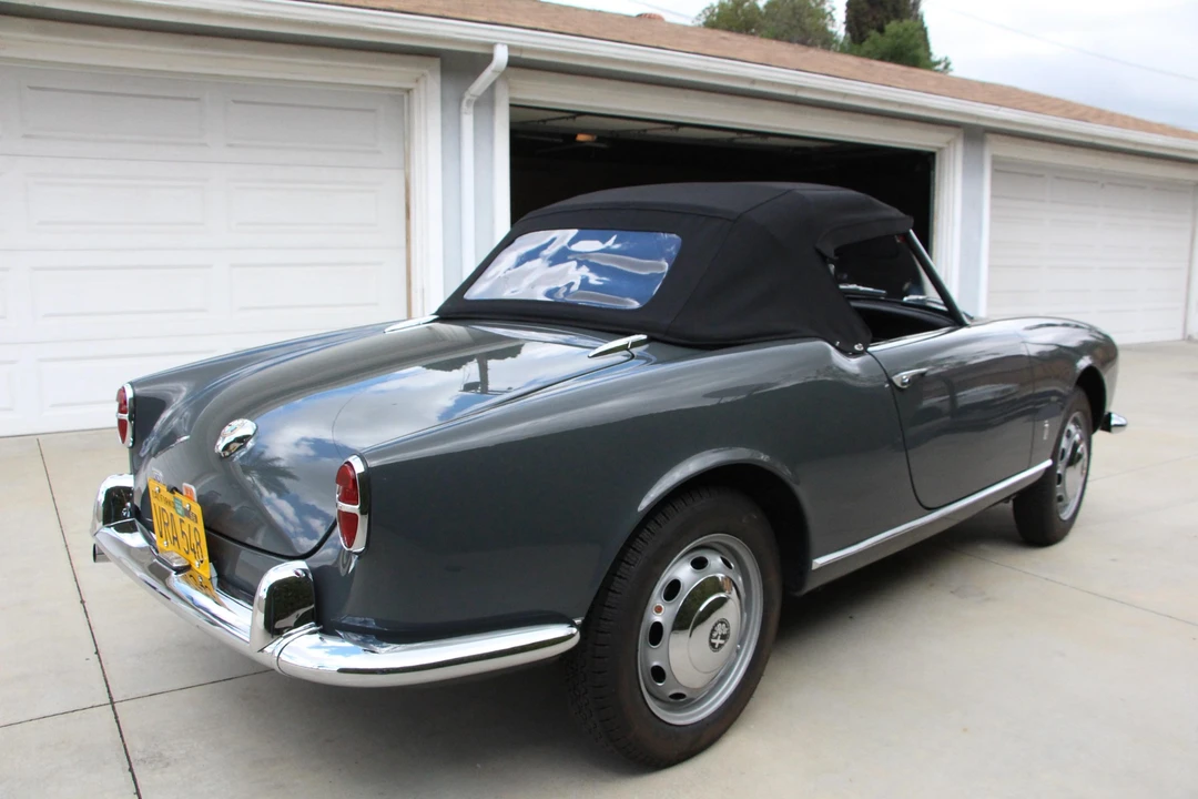 1958 Alfa Romeo Giulietta - Image 28 of 31
