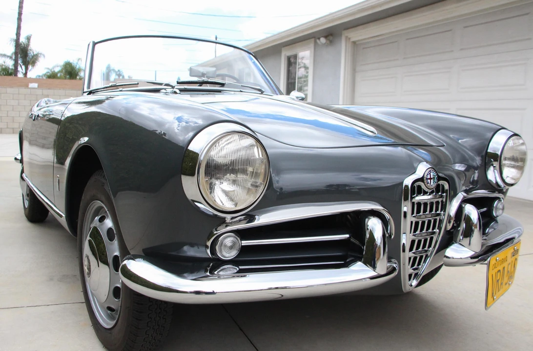 1958 Alfa Romeo Giulietta - Image 16 of 31