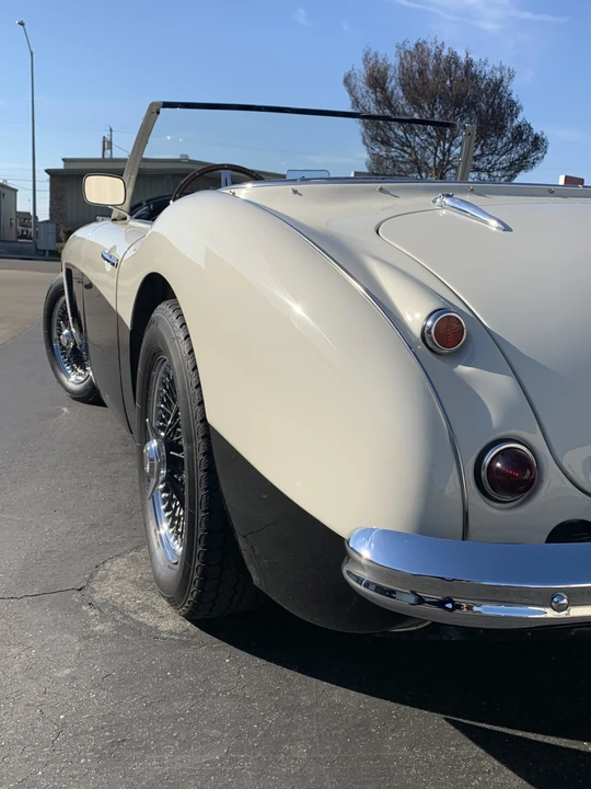 1960 Austin-Healey 3000 Mark I - Image 16 of 31