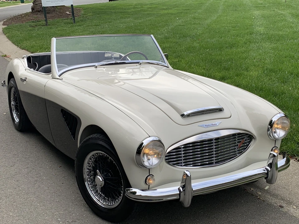 1960 Austin-Healey 3000 Mark I - Image 2 of 31