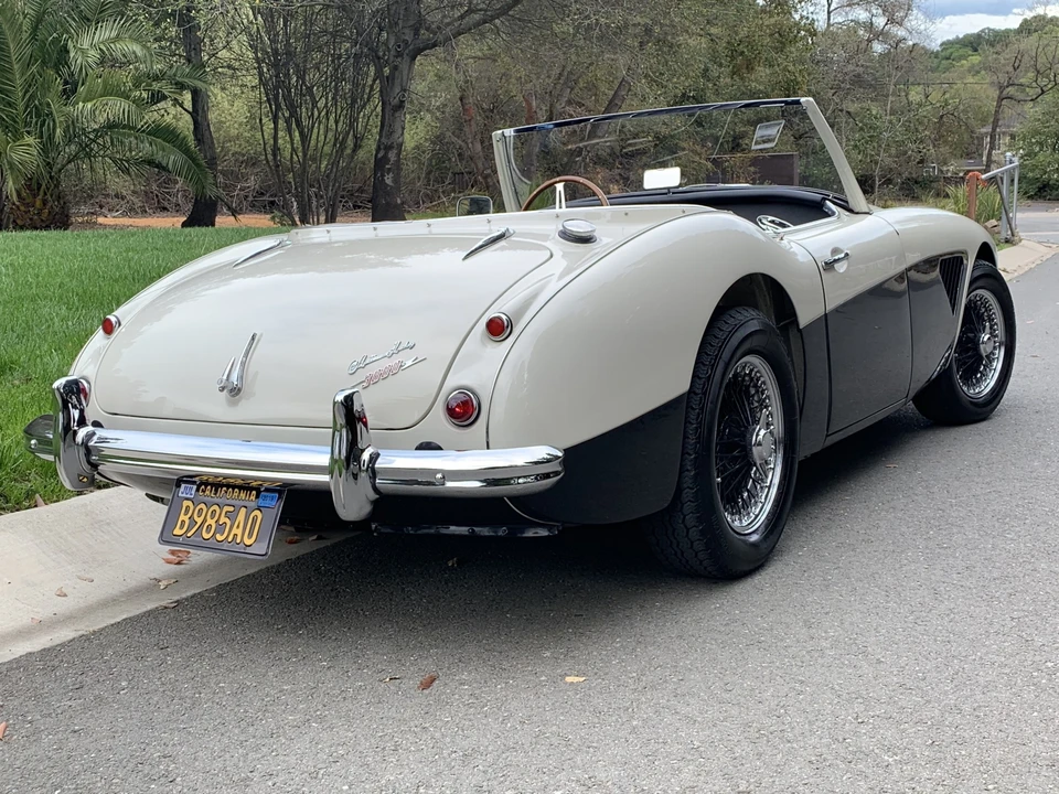 1960 Austin-Healey 3000 Mark I - Image 14 of 31