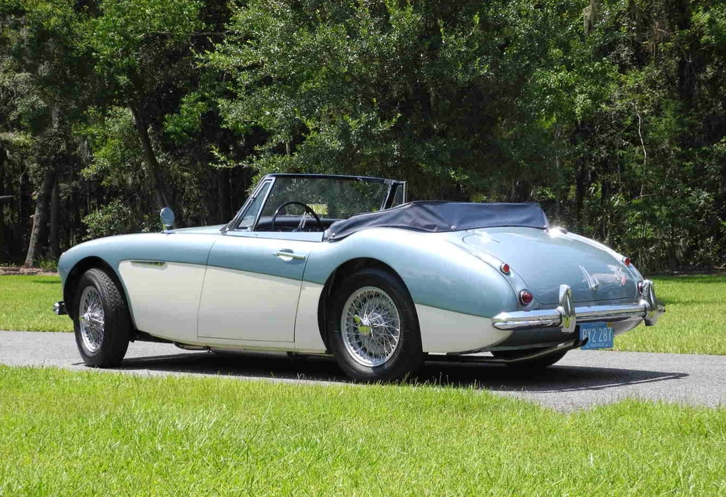 1962 Austin-Healey 3000 Mark II - Image 10 of 31