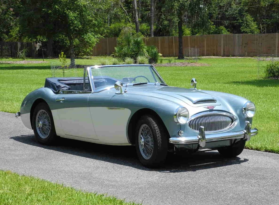 1962 Austin-Healey 3000 Mark II - Image 2 of 31