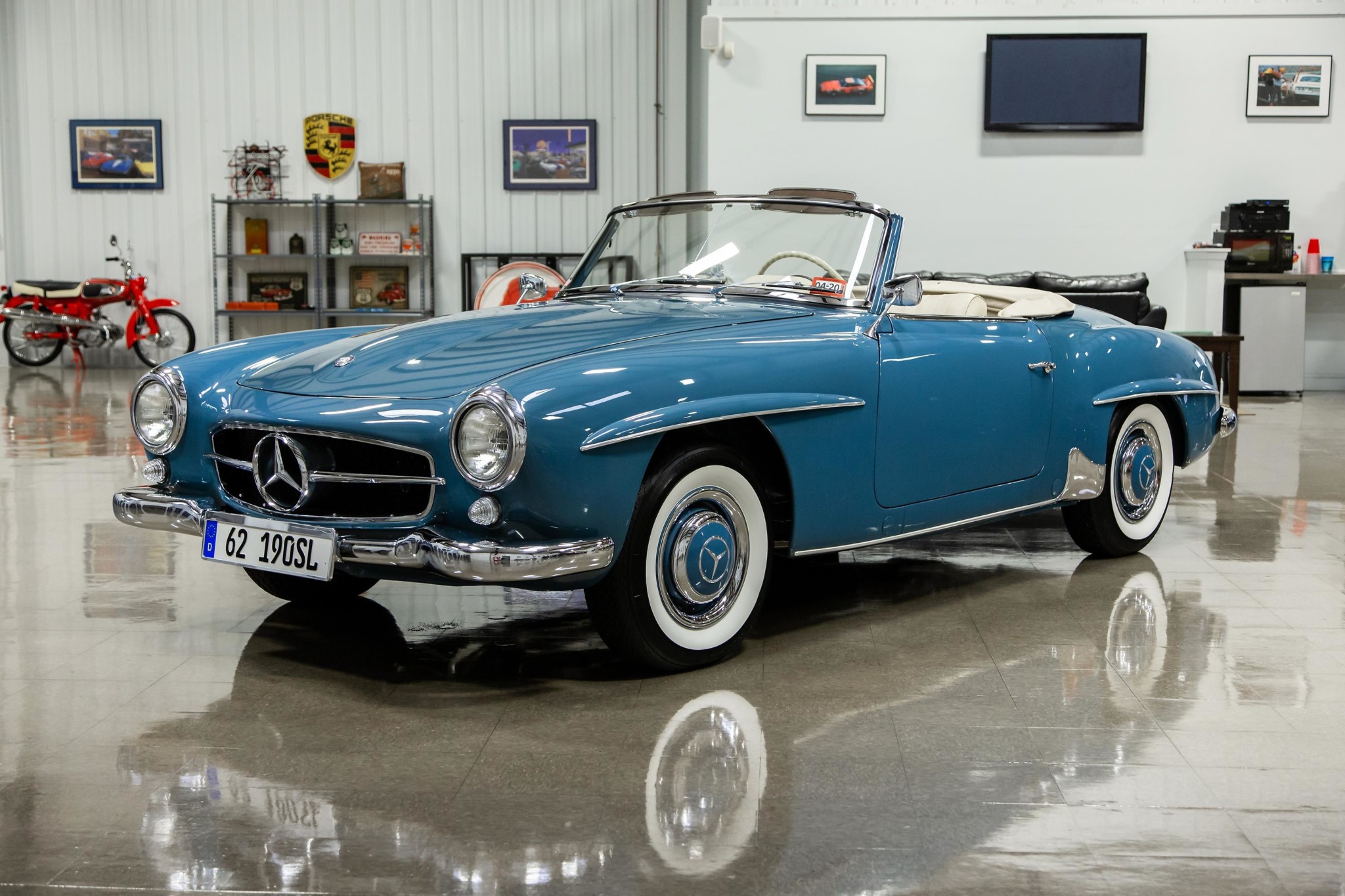 Restored 1962 Mercedes-Benz 190SL