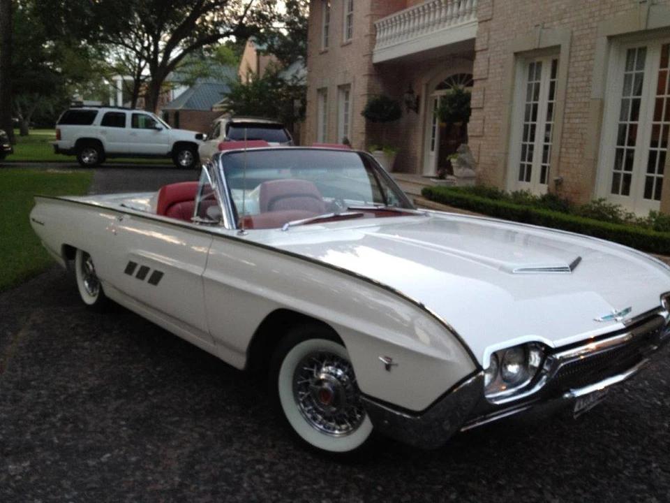 1963 Ford Thunderbird 3rd Gen - Image 13 of 31