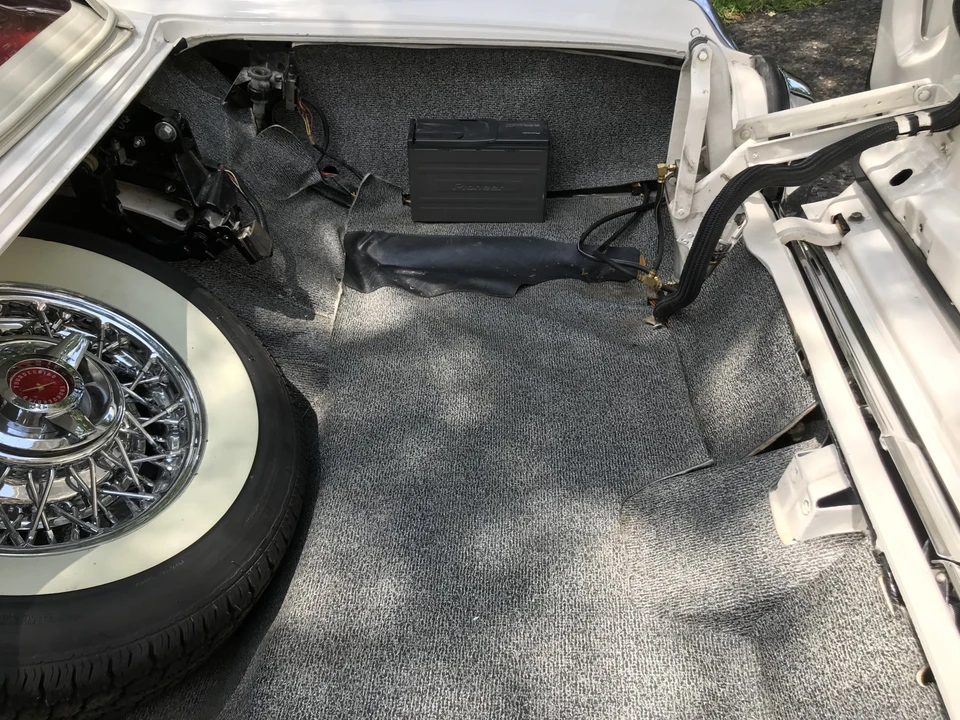 1963 Ford Thunderbird 3rd Gen - Image 28 of 31