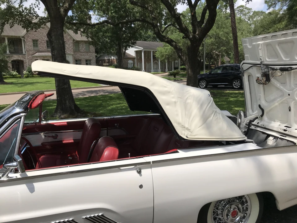1963 Ford Thunderbird 3rd Gen - Image 22 of 31