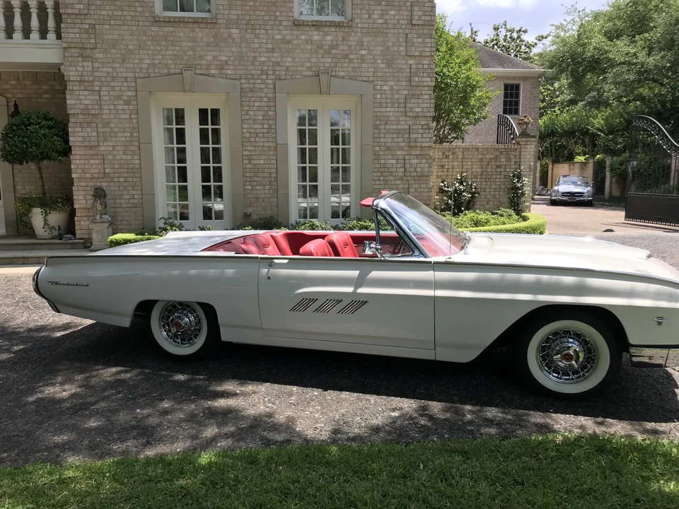 1963 Ford Thunderbird 3rd Gen - Image 11 of 31