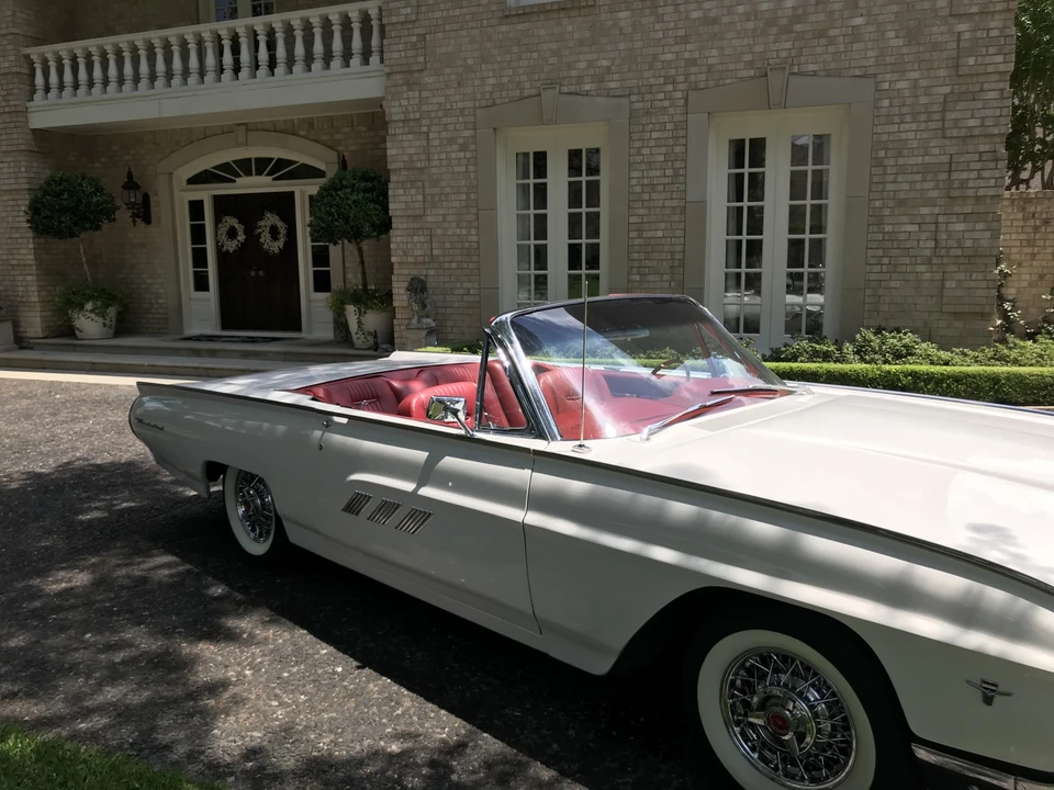1963 Ford Thunderbird 3rd Gen - Image 12 of 31