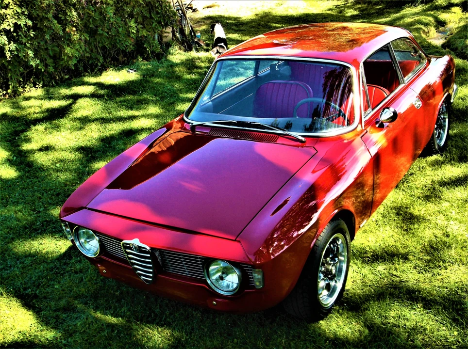 1965 Alfa Romeo Giulia Sprint GT - Image 12 of 31