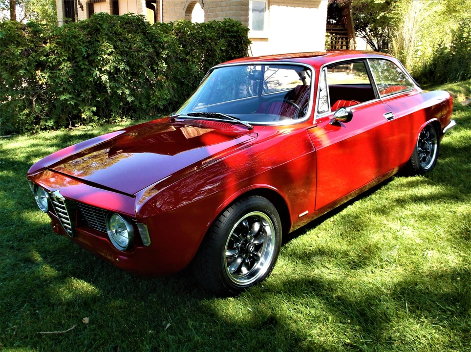 1965 Alfa Romeo Giulia Sprint GT - Image 14 of 31
