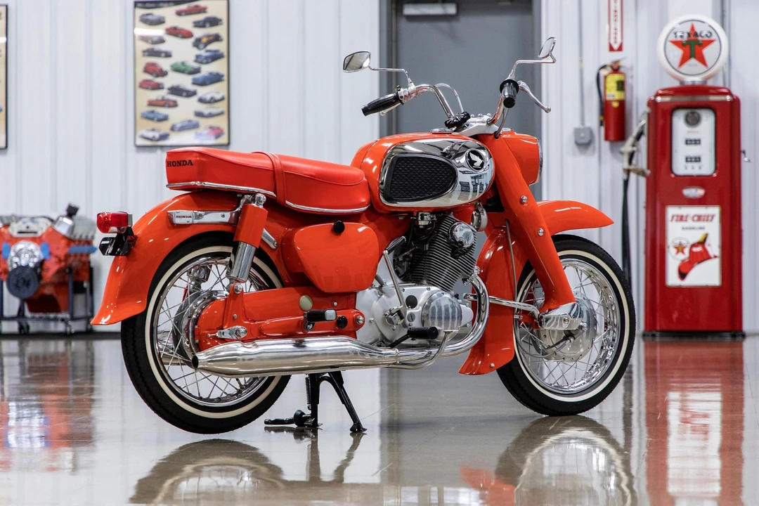 1965 Honda C71 & C72 & C76 & C77 Dream - Image 5 of 31