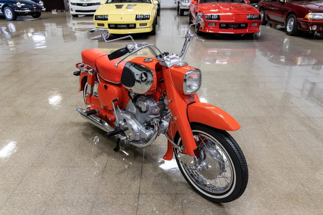 1965 Honda C71 & C72 & C76 & C77 Dream - Image 17 of 31