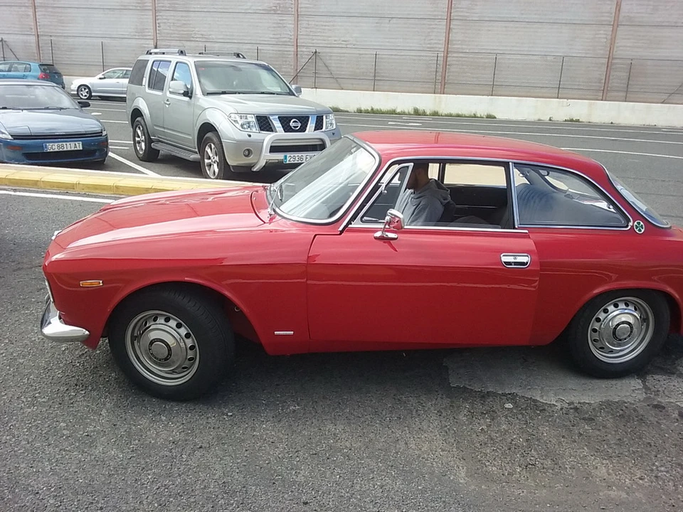 1966 Alfa Romeo Giulia Sprint GT Veloce - Image 20 of 31