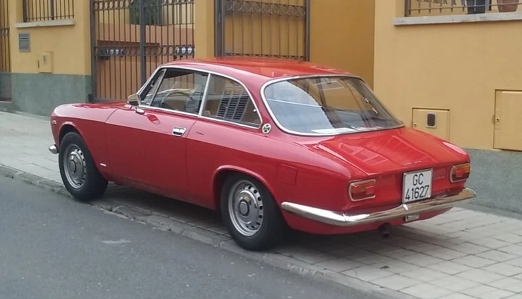 1966 Alfa Romeo Giulia Sprint GT Veloce - Image 10 of 31