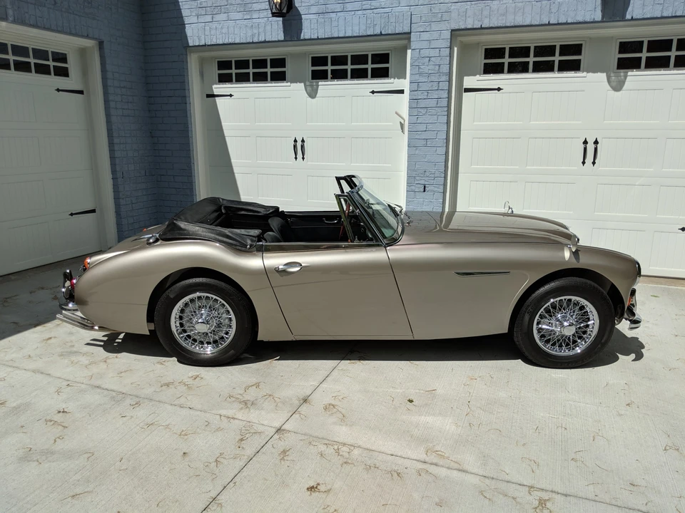 1967 Austin-Healey 3000 Mark III - Image 16 of 31