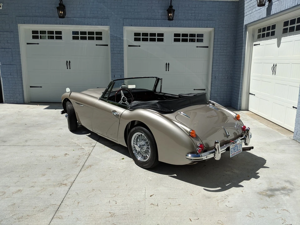 1967 Austin-Healey 3000 Mark III - Image 9 of 31