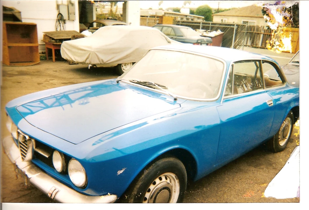 1969 Alfa Romeo Giulia Sprint GT Veloce - Image 31 of 31