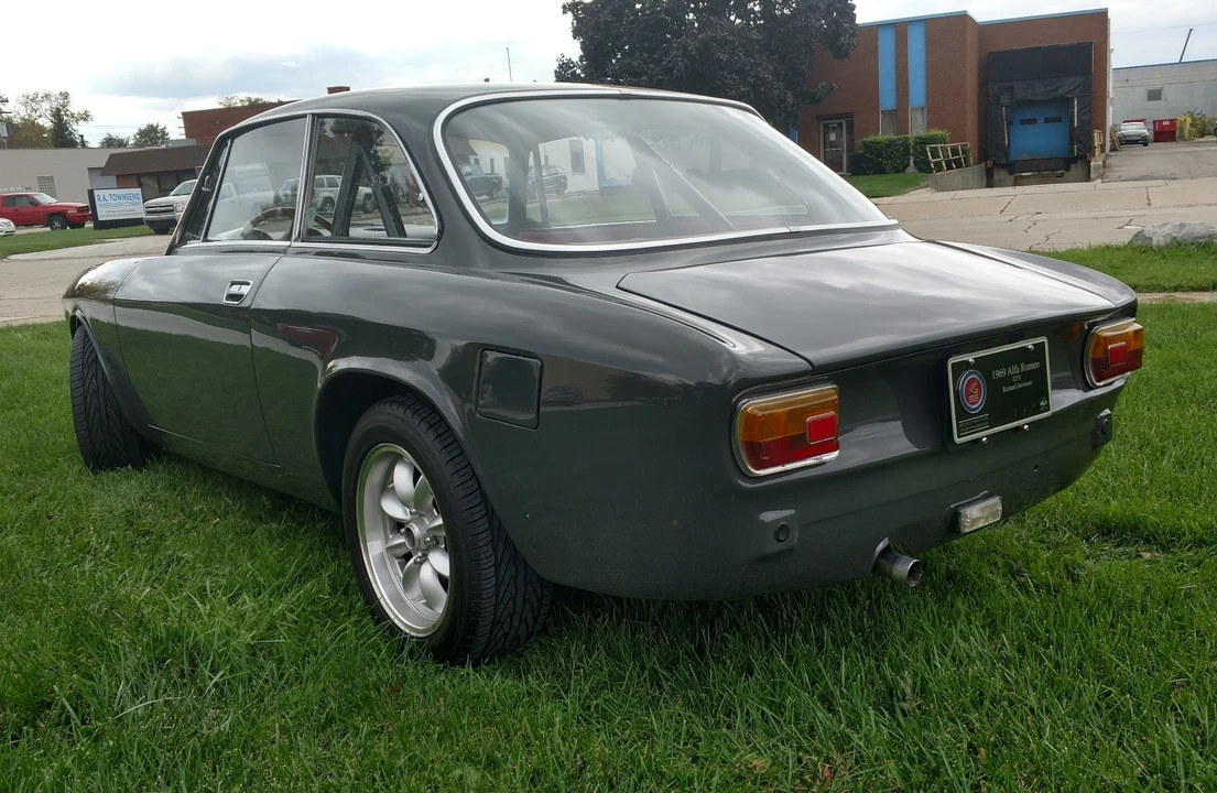 1969 Alfa Romeo Giulia Sprint GT Veloce - Image 2 of 31