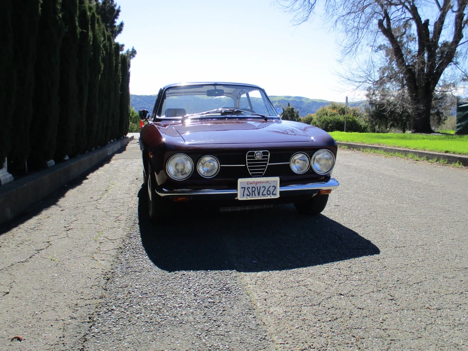 1969 Alfa Romeo 1750 GT Veloce - Image 14 of 31