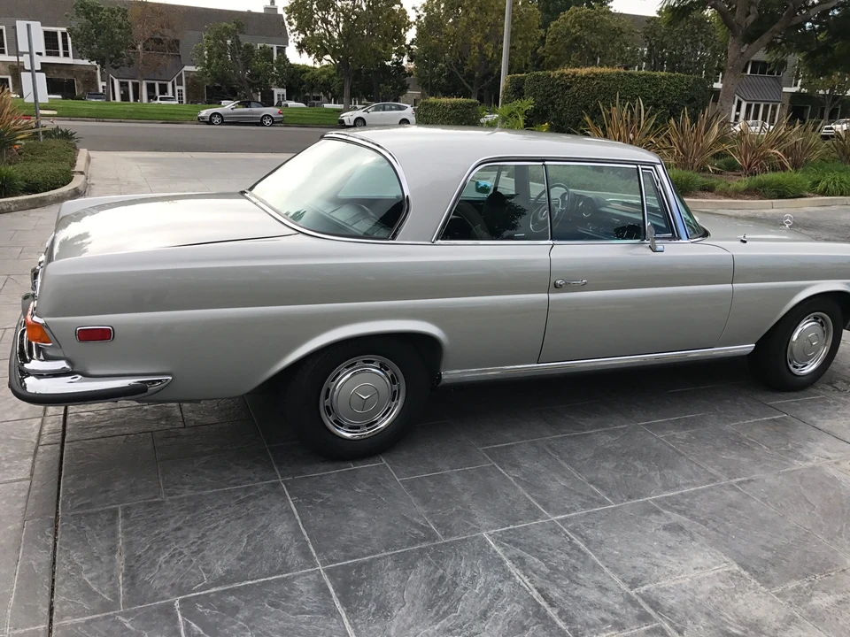 1971 Mercedes-Benz W111 280SE 3.5 Coupe - Image 16 of 31