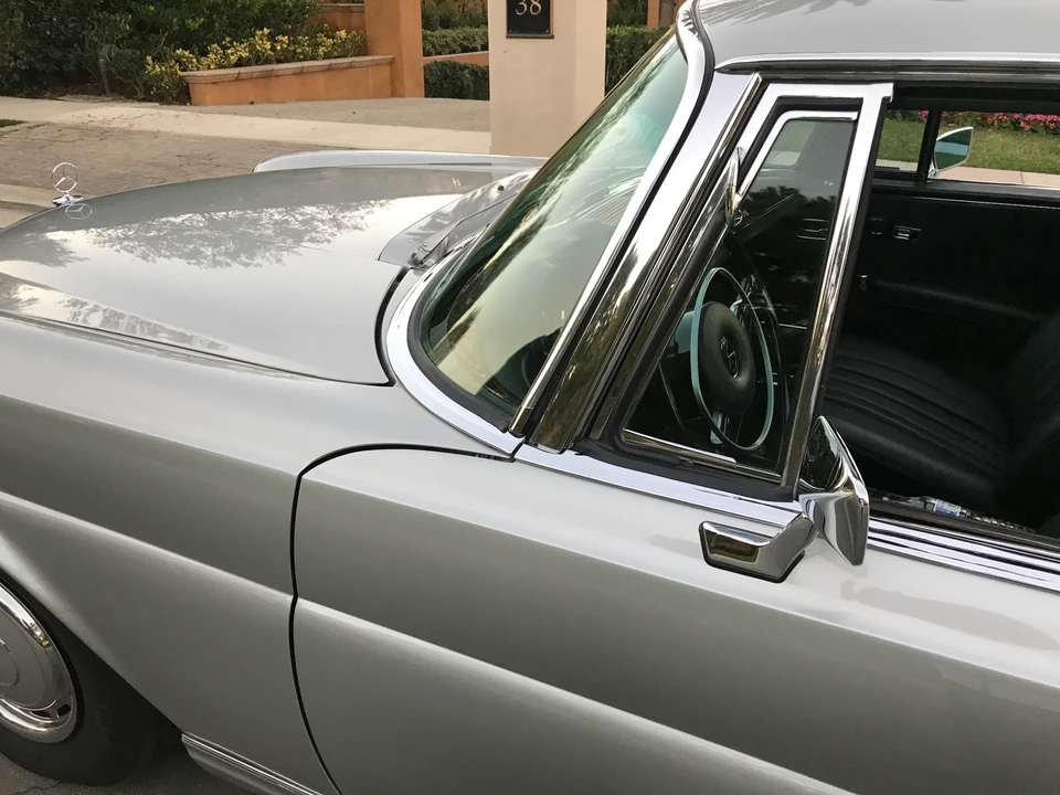 1971 Mercedes-Benz W111 280SE 3.5 Coupe - Image 28 of 31