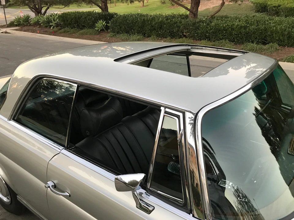 1971 Mercedes-Benz W111 280SE 3.5 Coupe - Image 26 of 31