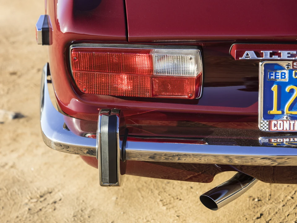 1973 Alfa Romeo 2000 GT Veloce - Image 26 of 31