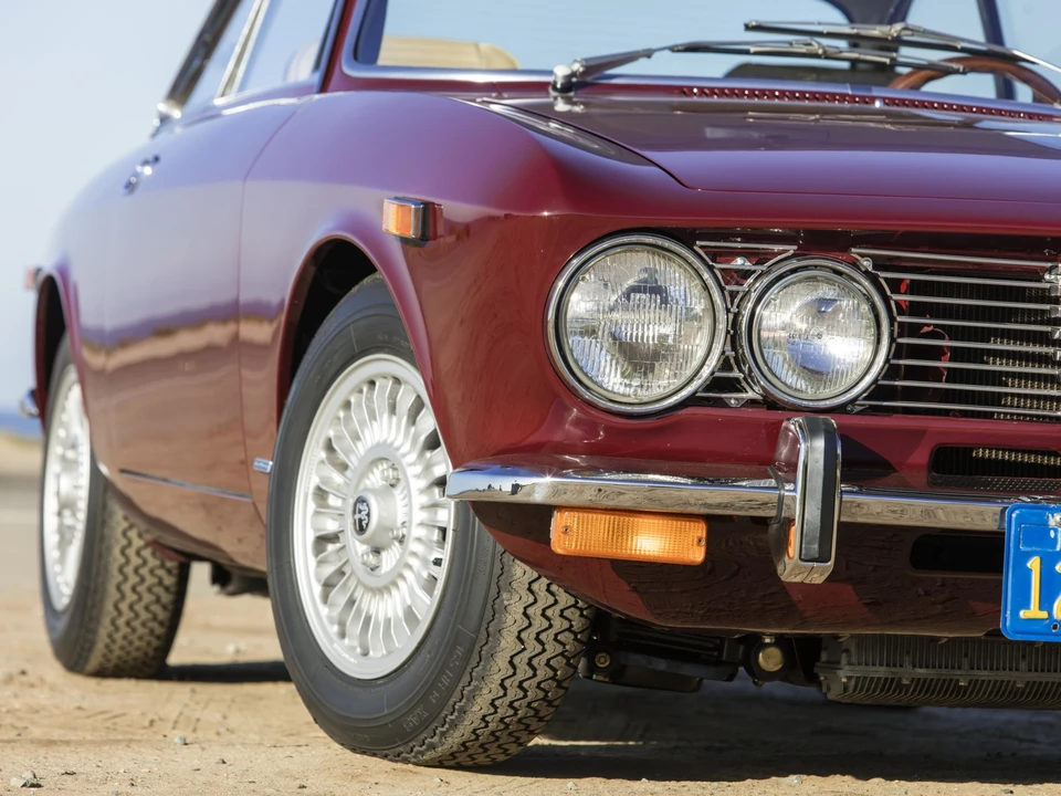 1973 Alfa Romeo 2000 GT Veloce - Image 20 of 31