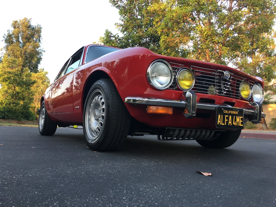 1974 Alfa Romeo 2000 GT Veloce - Image 11 of 31