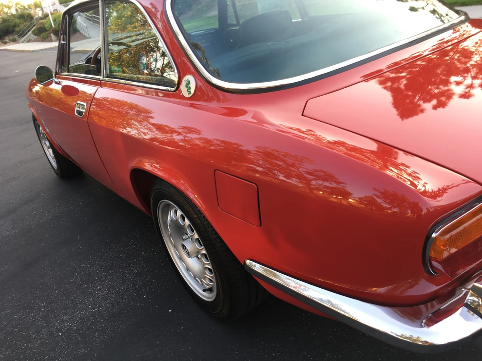 1974 Alfa Romeo 2000 GT Veloce - Image 21 of 31