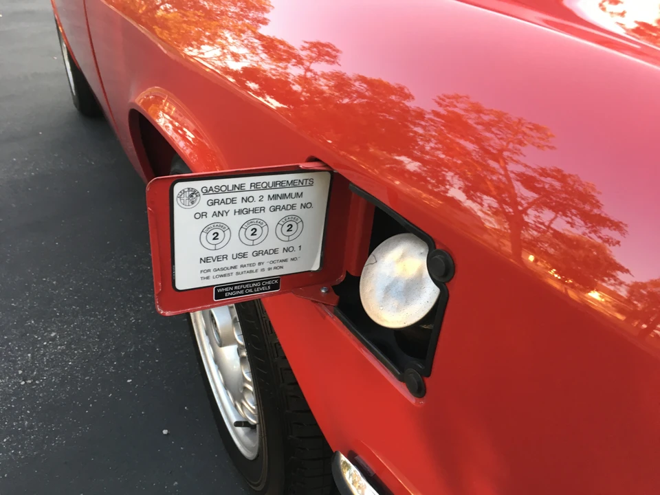 1974 Alfa Romeo 2000 GT Veloce - Image 22 of 31