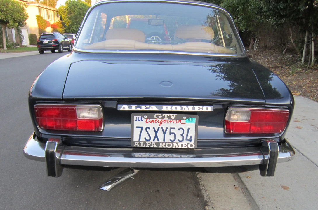 1974 Alfa Romeo 2000 GT Veloce - Image 17 of 31