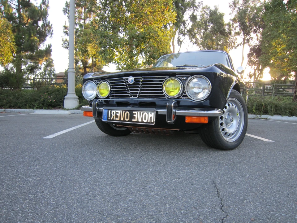 1974 Alfa Romeo 2000 GT Veloce - Image 2 of 31