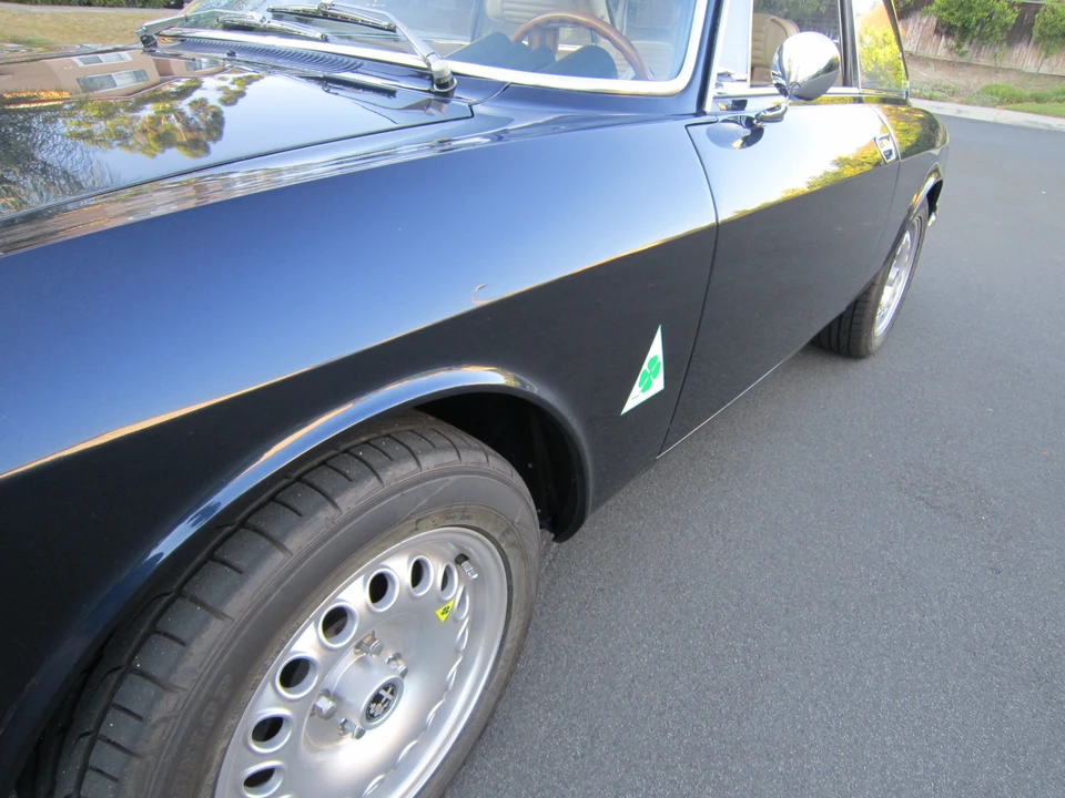 1974 Alfa Romeo 2000 GT Veloce - Image 9 of 31