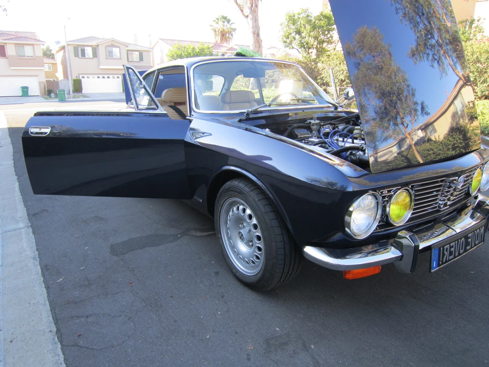 1974 Alfa Romeo 2000 GT Veloce - Image 28 of 31