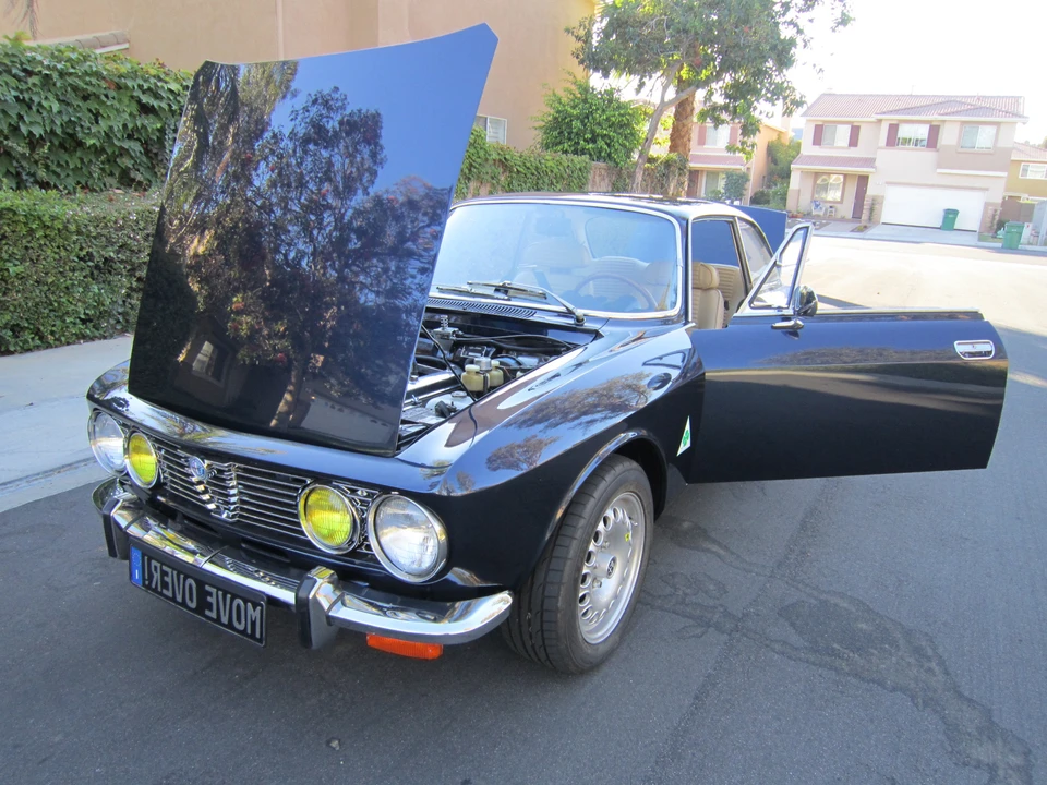 1974 Alfa Romeo 2000 GT Veloce - Image 30 of 31