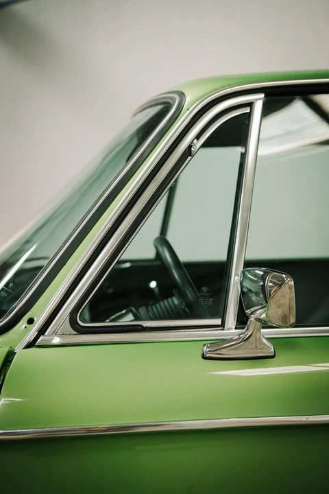 1975 BMW 2002 - Image 12 of 31
