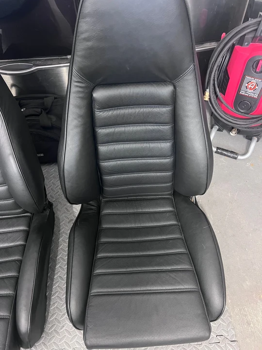 1980 Parts & Memorabilia Seats & Interior - Image 2 of 11