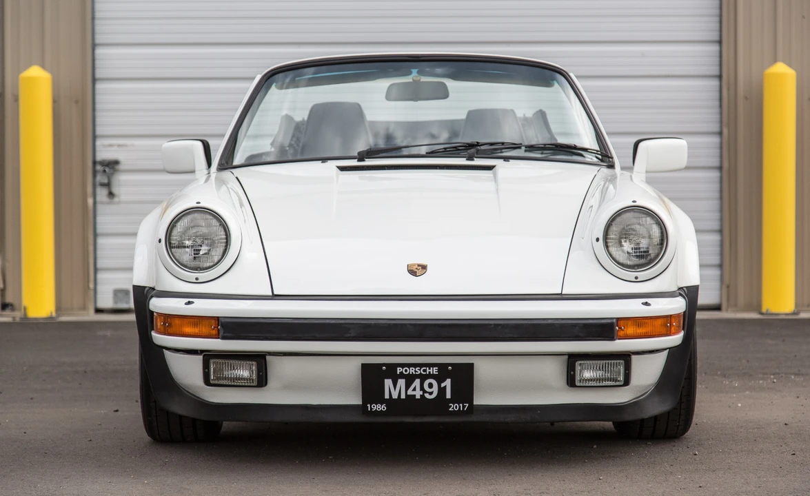 1986 Porsche 911 Carrera 3.2 - Image 16 of 31
